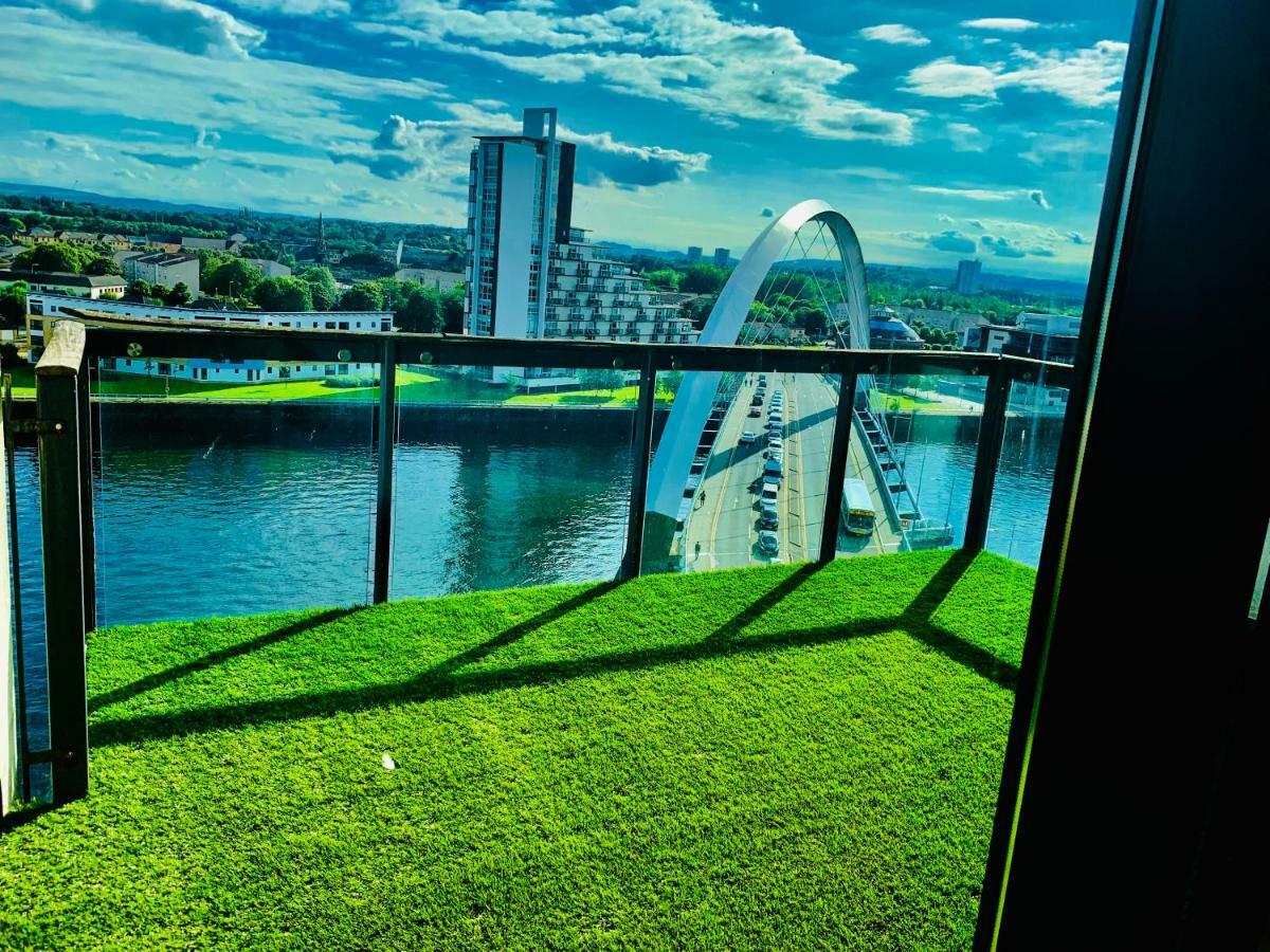 Glasgow City Centre - The Penthouse With Riverviews - Exterior photo